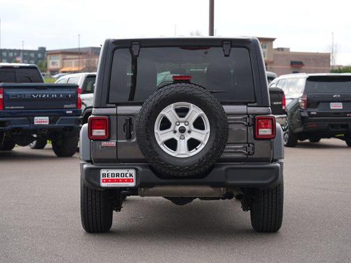 Granite Crystal Metallic Clearcoat 2021 Jeep Wrangler Unlimited Sport