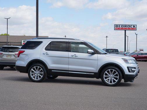Ingot Silver Metallic 2016 Ford Explorer Limited