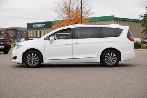 2019 Chrysler Pacifica Touring-L Plus