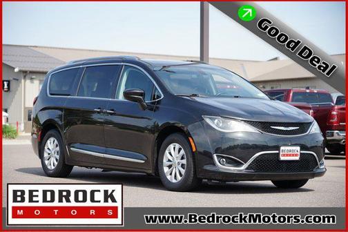 2018 Chrysler Pacifica Touring-L