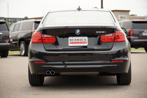 2015 BMW 328 328i