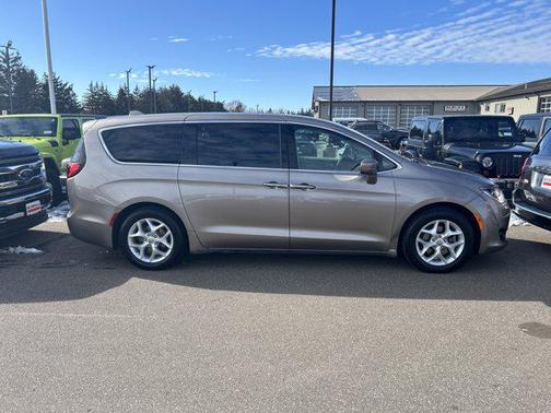 2018 Chrysler Pacifica Touring Plus