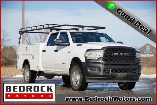 2022 RAM 2500 Tradesman Crew Cab 4x4 8' Box
