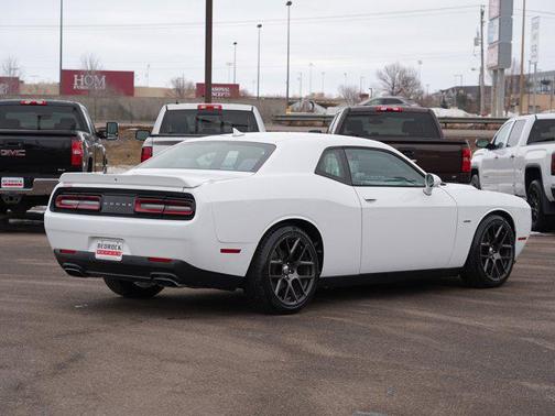 2016 Dodge Challenger R/T