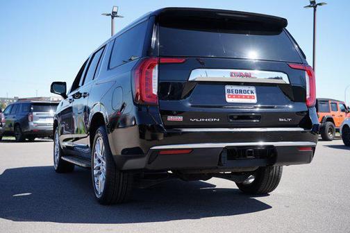 2021 GMC Yukon XL SLT