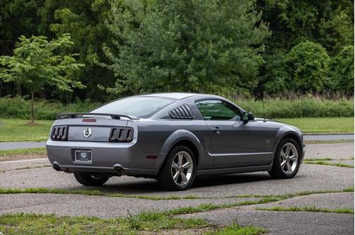 2006 Ford Mustang GT Premium