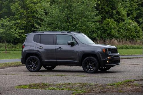 2017 Jeep Renegade Altitude