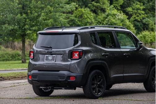 2017 Jeep Renegade Altitude