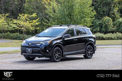 2018 Toyota RAV4 SE