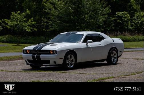 2015 Dodge Challenger SXT