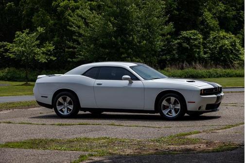 2015 Dodge Challenger SXT