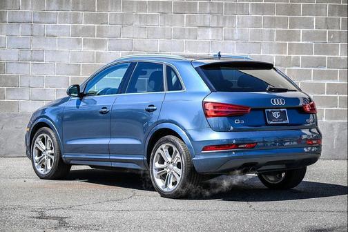 Utopia Blue Metallic 2016 Audi Q3 2.0T Premium Plus