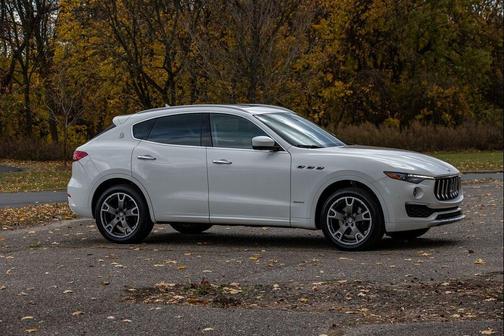 2019 Maserati Levante Base