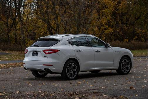 2019 Maserati Levante Base