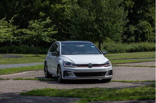 2018 Volkswagen Golf GTI 2.0T Autobahn