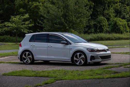2018 Volkswagen Golf GTI 2.0T Autobahn