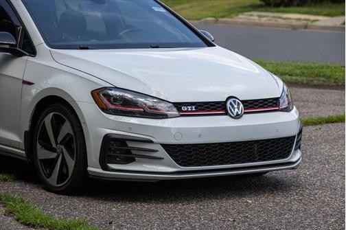 2018 Volkswagen Golf GTI 2.0T Autobahn