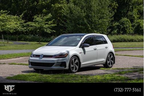 2018 Volkswagen Golf GTI 2.0T Autobahn