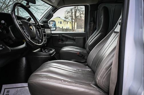 2021 Chevrolet Express 2500 RWD 2500 Extended Wheelbase WT