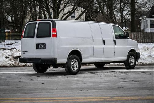 2021 Chevrolet Express 2500 RWD 2500 Extended Wheelbase WT