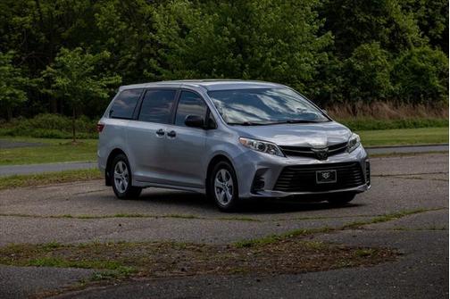 2018 Toyota Sienna SE