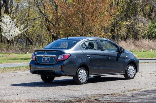 2024 Mitsubishi Mirage G4 ES