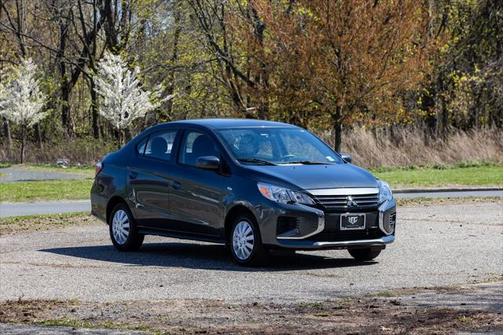 2024 Mitsubishi Mirage G4 ES