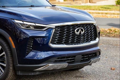 2022 INFINITI QX60 SENSORY