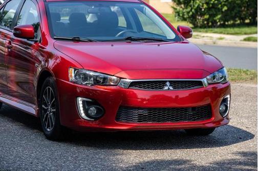 2017 Mitsubishi Lancer ES