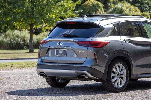 2019 INFINITI QX50 ESSENTIAL
