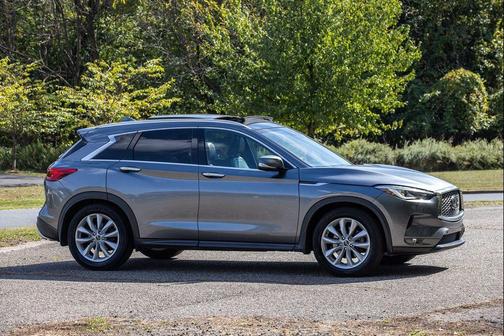 2019 INFINITI QX50 ESSENTIAL