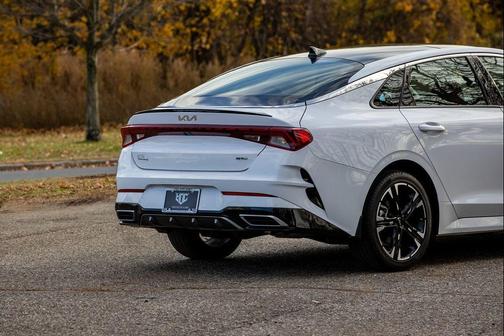 2023 Kia K5 GT-Line