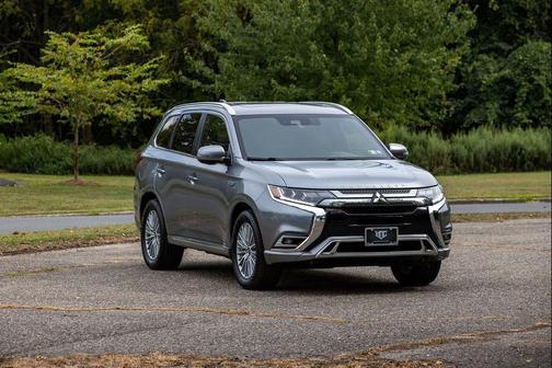 2019 Mitsubishi Outlander PHEV SEL