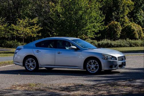 2014 Nissan Maxima SV