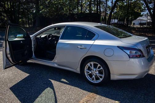 2014 Nissan Maxima SV