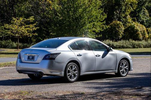 2014 Nissan Maxima SV