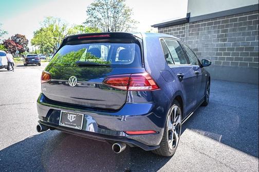 Night Blue Metallic 2018 Volkswagen Golf GTI 2.0T S 4-Door