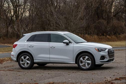 2020 Audi Q3 45 Premium