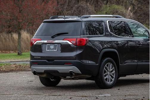 2018 GMC Acadia SLE-2