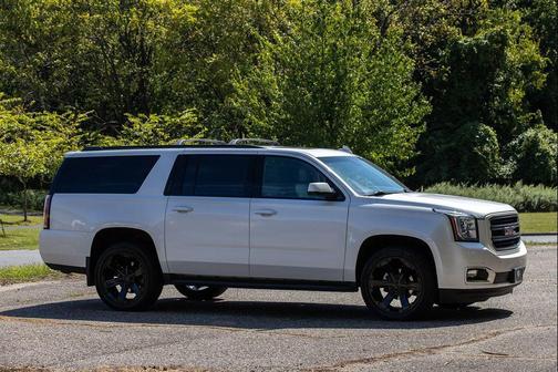 2020 GMC Yukon XL SLT
