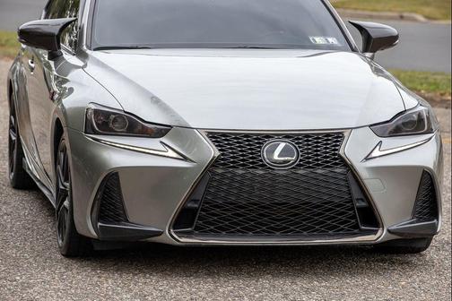 2018 Lexus IS 350 Base