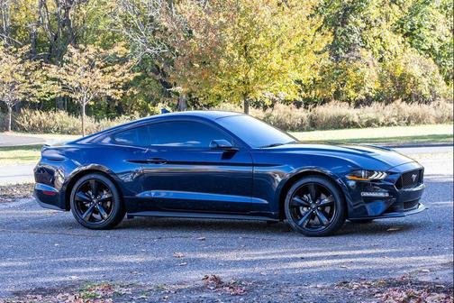 2021 Ford Mustang EcoBoost Premium