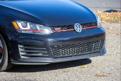 2016 Volkswagen Golf GTI 2.0T Autobahn w/Performance Package 4-Door