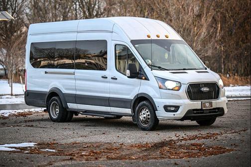 2024 Ford Transit-350 XLT
