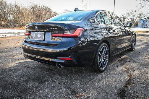 2019 BMW 330 xDrive