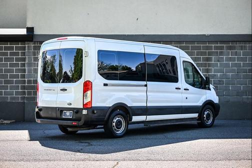 Oxford White 2016 Ford Transit-350 XL