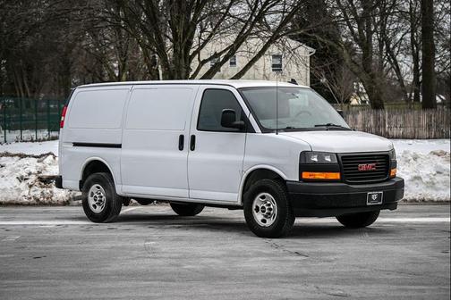 2022 GMC Savana 2500 Work Van