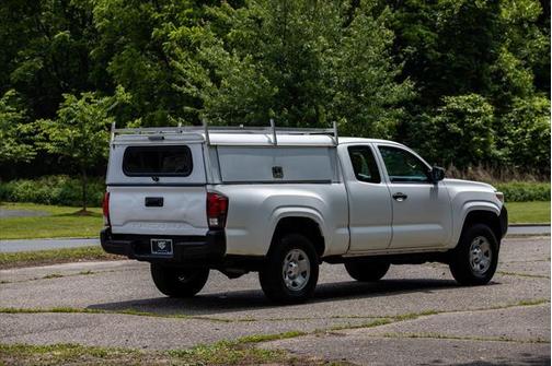 2018 Toyota Tacoma SR