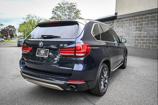 Imperial Blue Metallic 2016 BMW X5 xDrive35i