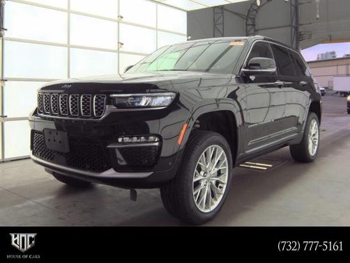 2022 Jeep Grand Cherokee Summit